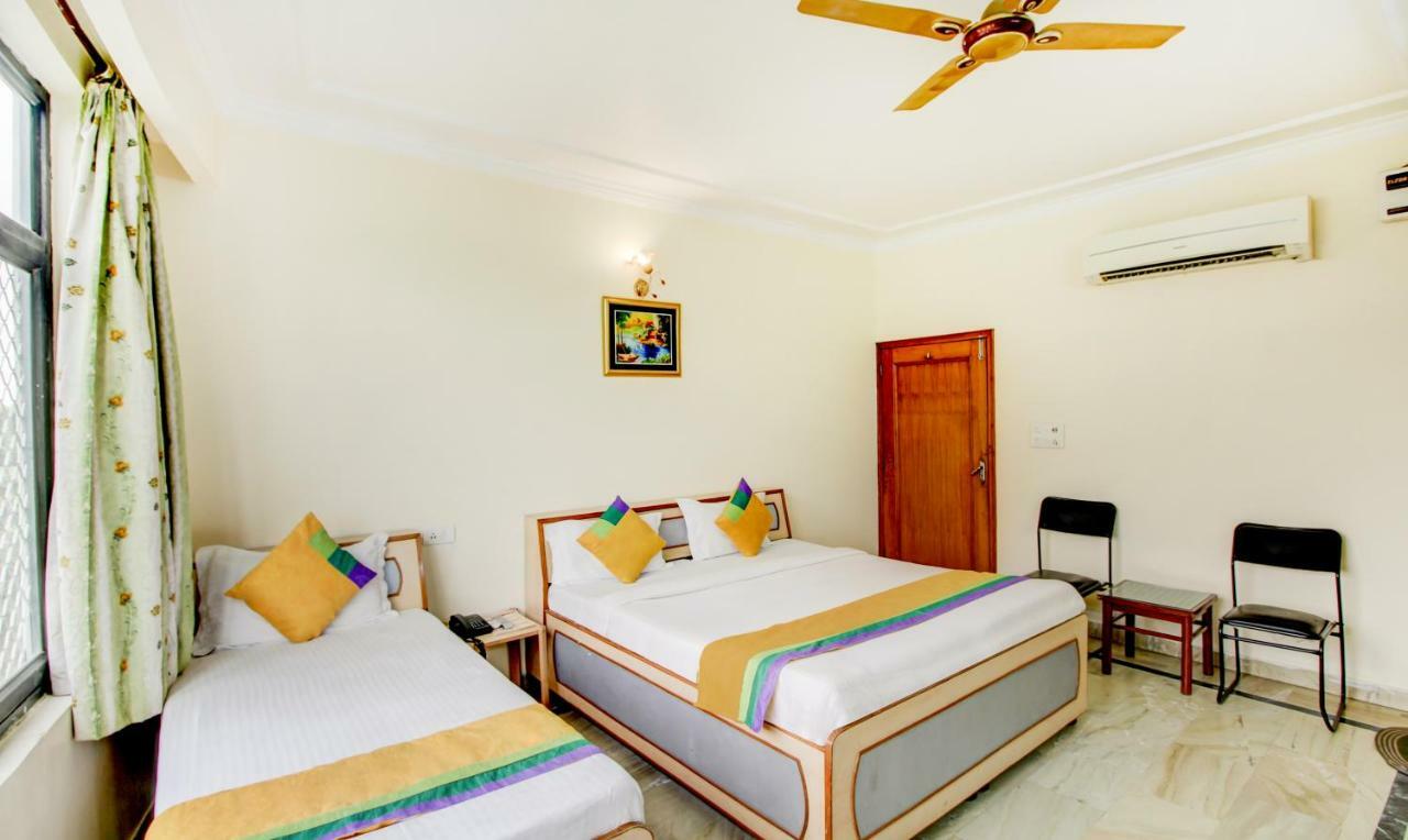 Treebo Trip Sonachi Hotels Amritsar Bagian luar foto